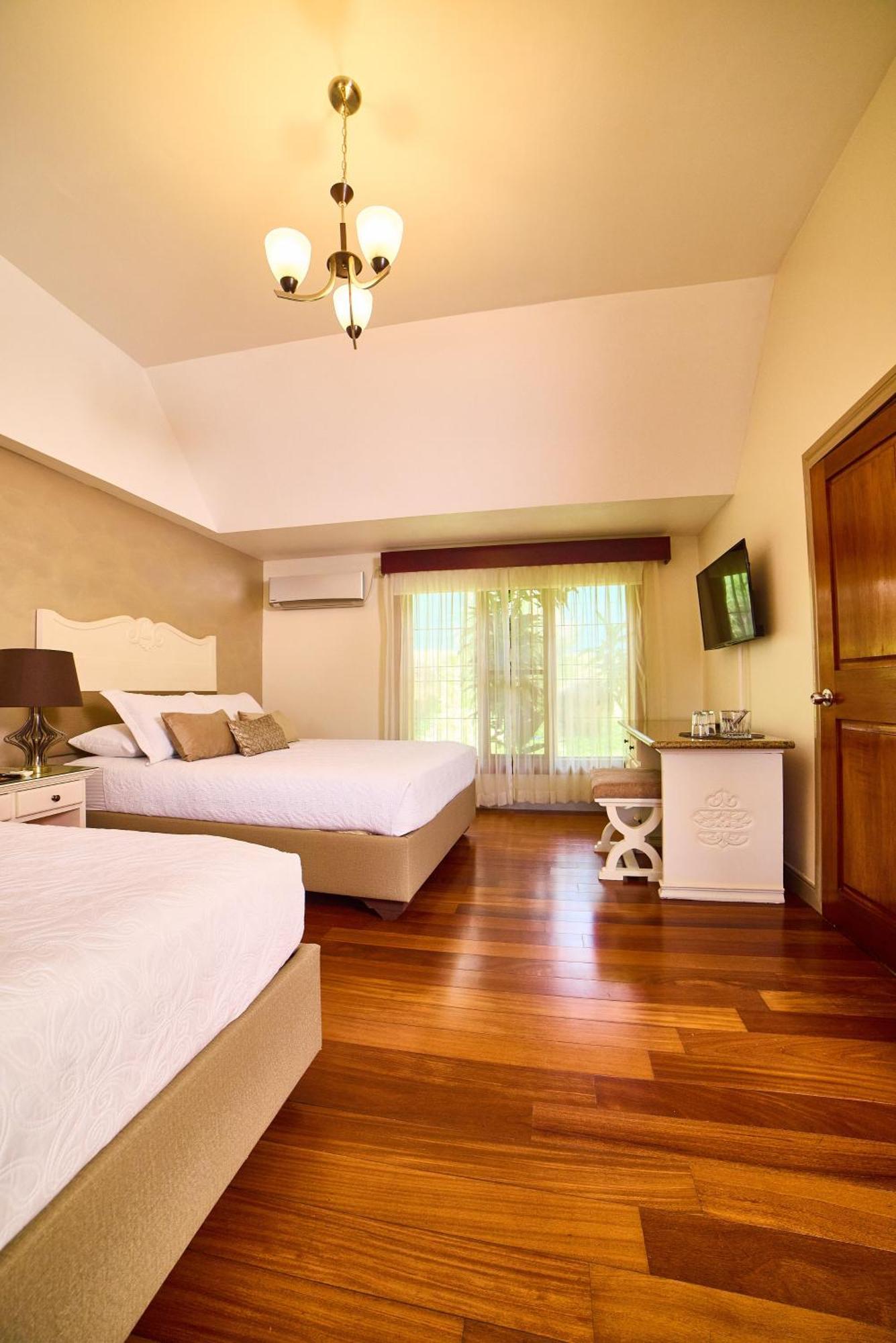 เอล โรเดโอ เอสตันเซีย บูทิก โฮเต็ล แอนด์ สเต๊กเฮาส์ Hotel ซานโฮเซ ภายนอก รูปภาพ